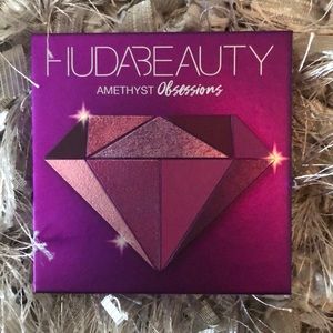 Huda Beauty Amethyst Obsessions Palette